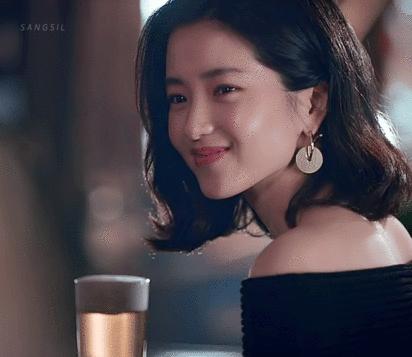 方圆脸到底好看还是难看,方圆脸怎么才是真正的样子