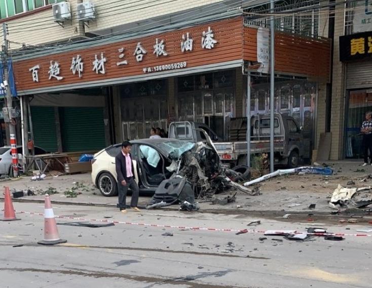 潮州特斯拉事故警方鉴定报告,潮州特斯拉事故鉴定报告完整版