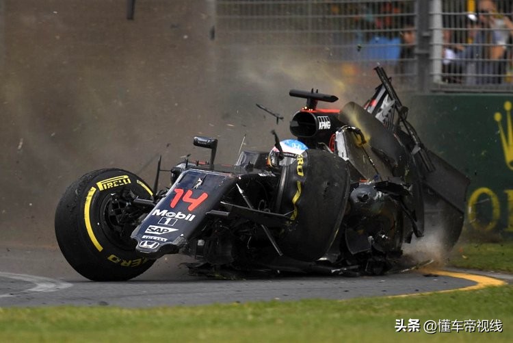 iphone车祸检测是什么原理,苹果车祸碰撞预警功能宣传短片