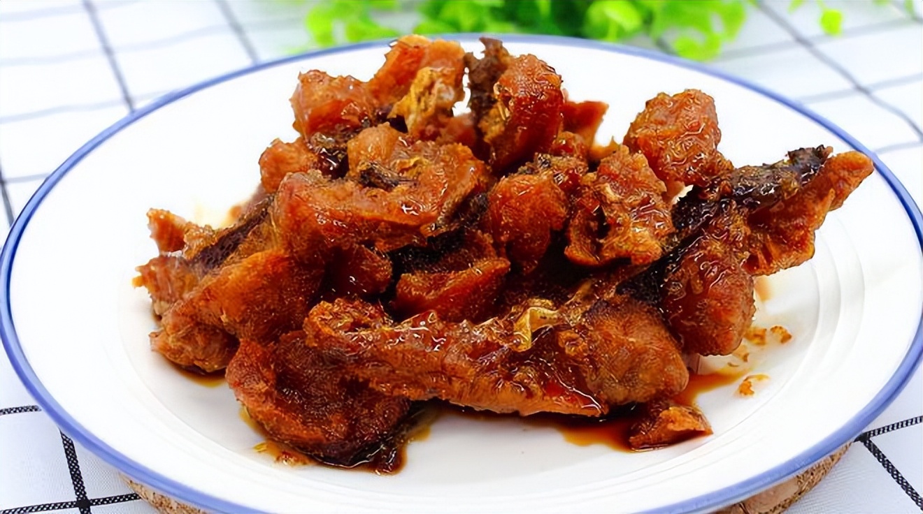 吃鱼把尾巴扔掉,怎样做鱼尾巴