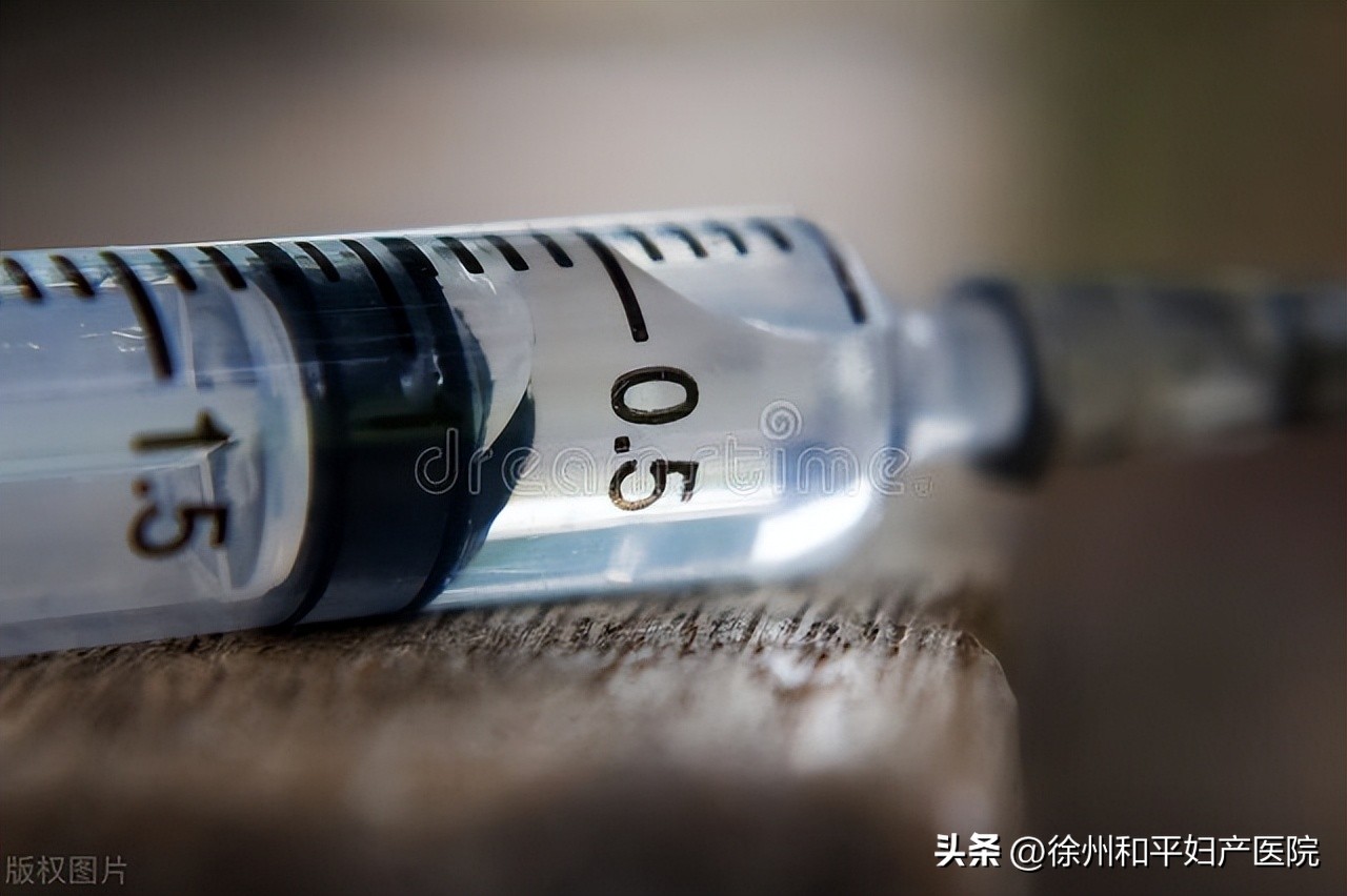 月经量又黑又少还痛经,月经量又少又黑又是块状