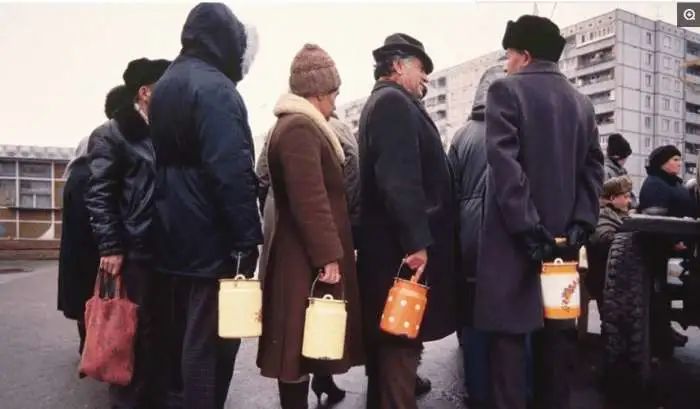 戈尔巴乔夫纪录片档案,逐梦演艺圈梗概