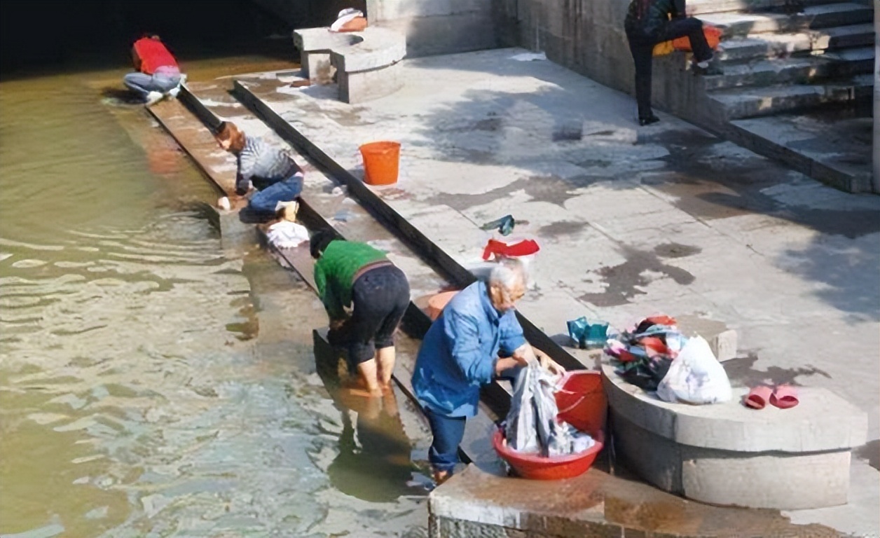 老祖宗常说：“日不晒根，口不吞阳”，晒根与吞阳都有什么含义？