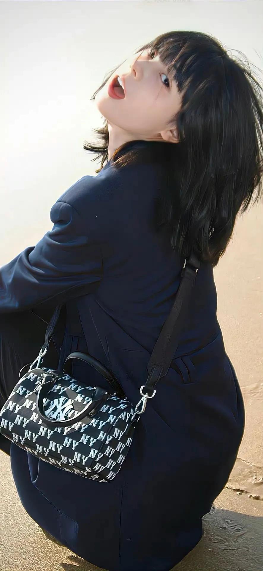 微信聊天背景图怎么删除,微信聊天背景图片干净淡雅