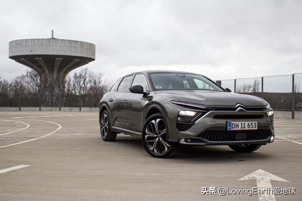 雪铁龙c5天逸phev对比领克01,雪铁龙c5各款对比