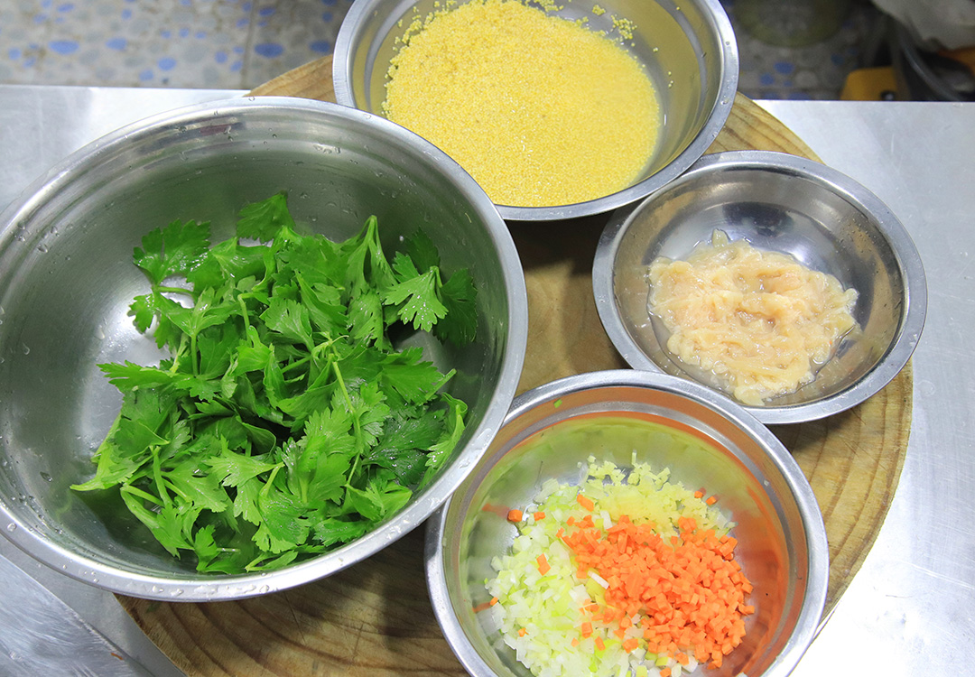 除了牛奶睡前喝什么能助眠,安神助眠的食物牛奶