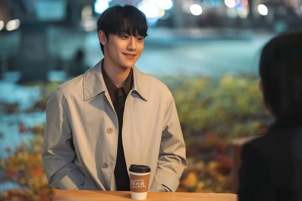 韩国影视剧有多敢拍!【黑暗荣耀】宋慧乔亲身掀翻校园霸凌