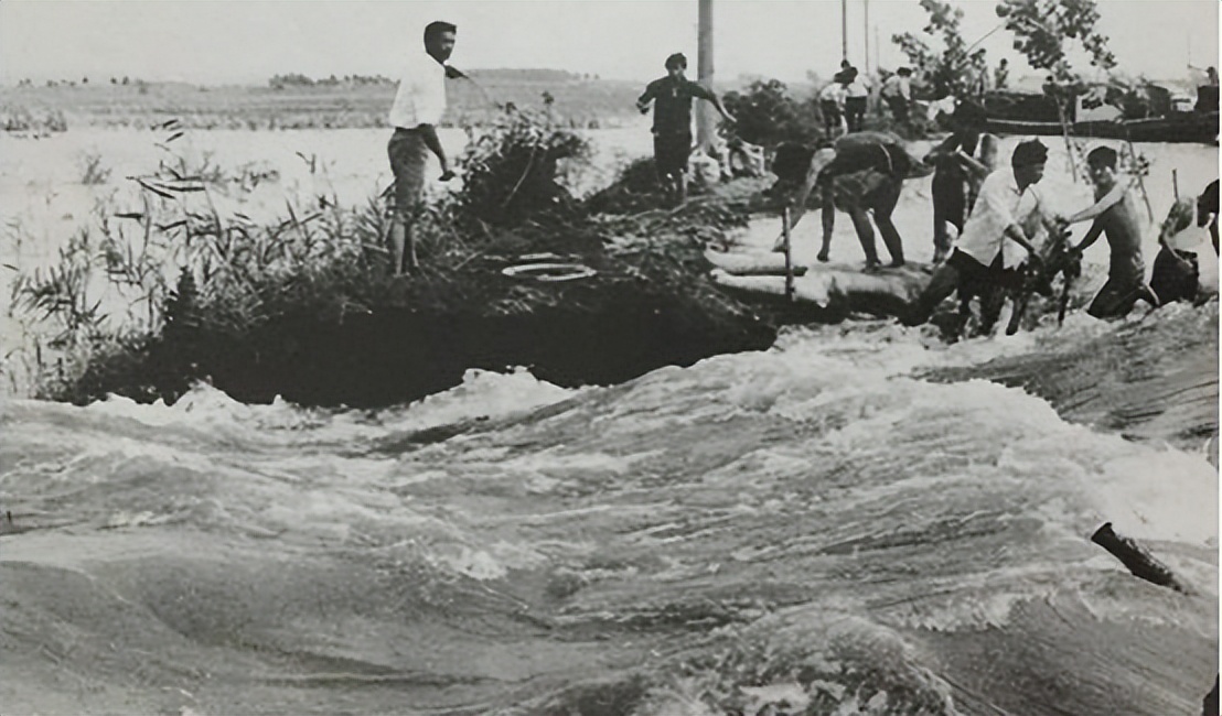 史上最惨烈的水库溃坝悲剧:河南“75-8”洪灾,到底有多恐怖?