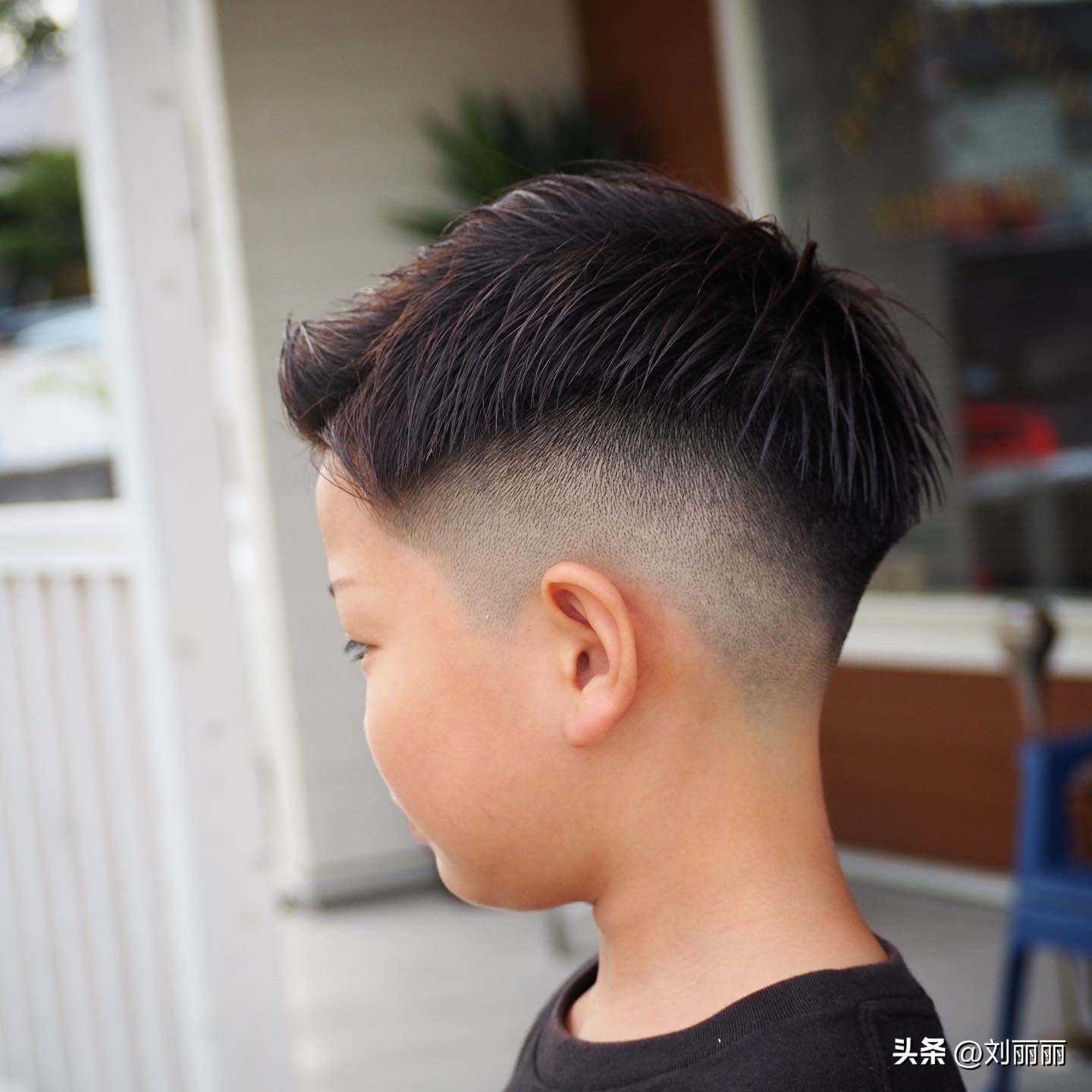 最新小男孩流行发型帅气又时髦,十一最帅气小男孩发型15款