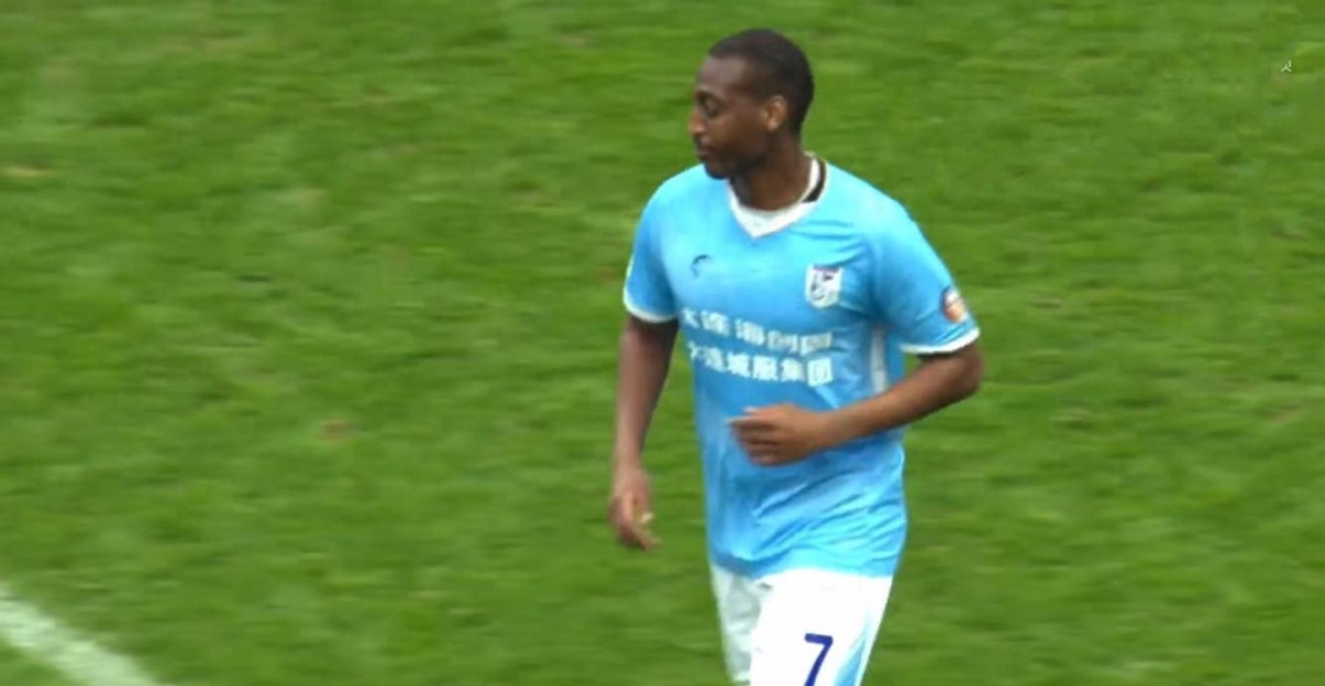 大连不当中甲小霸王，不冲超留不住毛伟杰，李国旭斗法扬科维奇