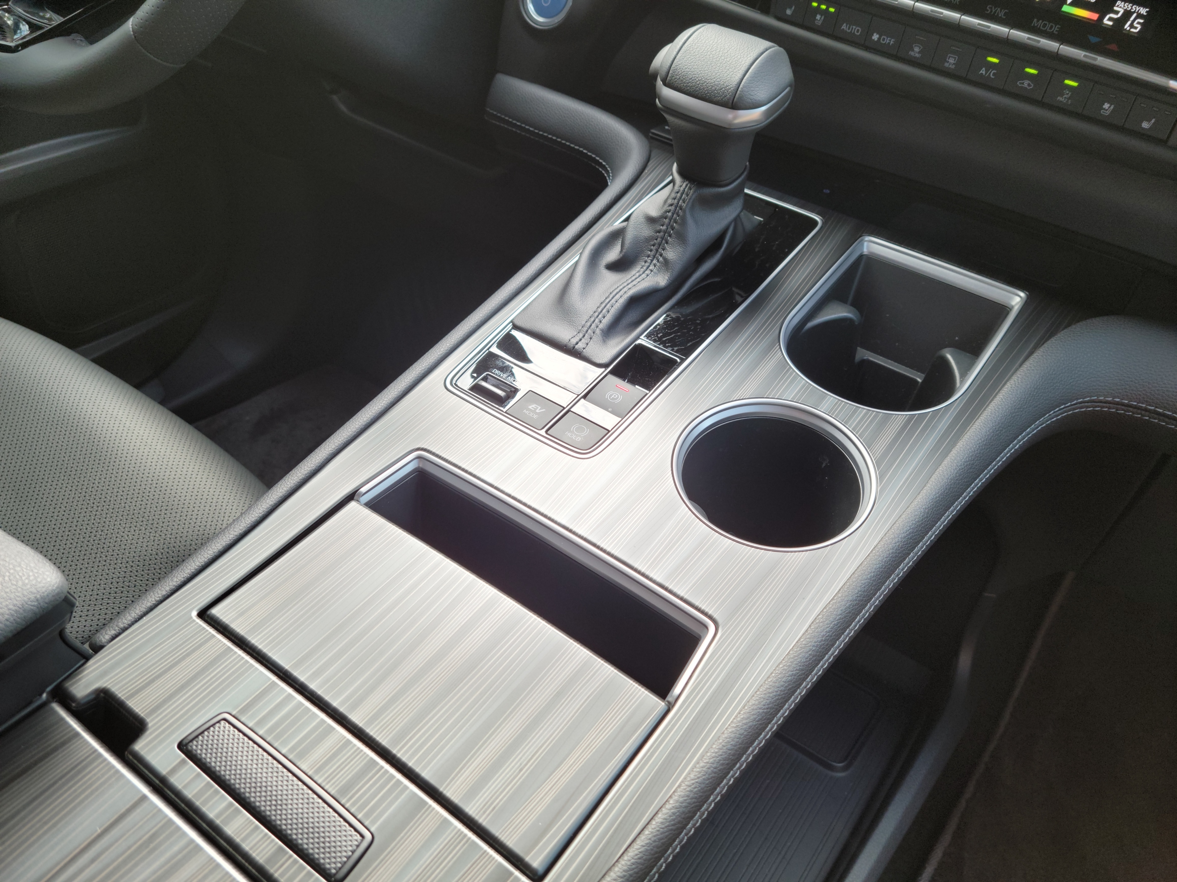 深度体验丰田赛那SIENNA，家用MPV的标杆有何过人之处？