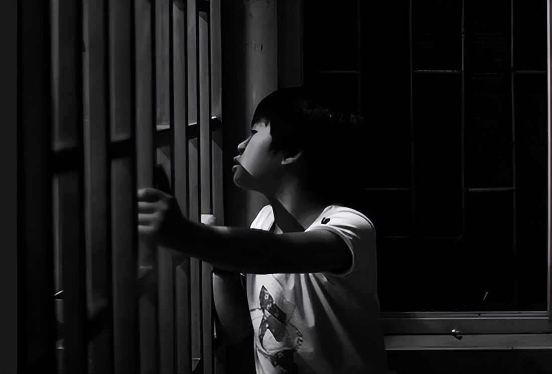 青少年吸毒戒毒复吸率高吗,青少年吸毒后的表现是什么