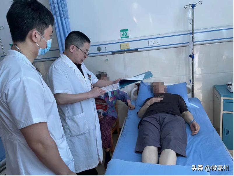 鍢夊窞鑻辨墠,鍢夊窞浜烘墠