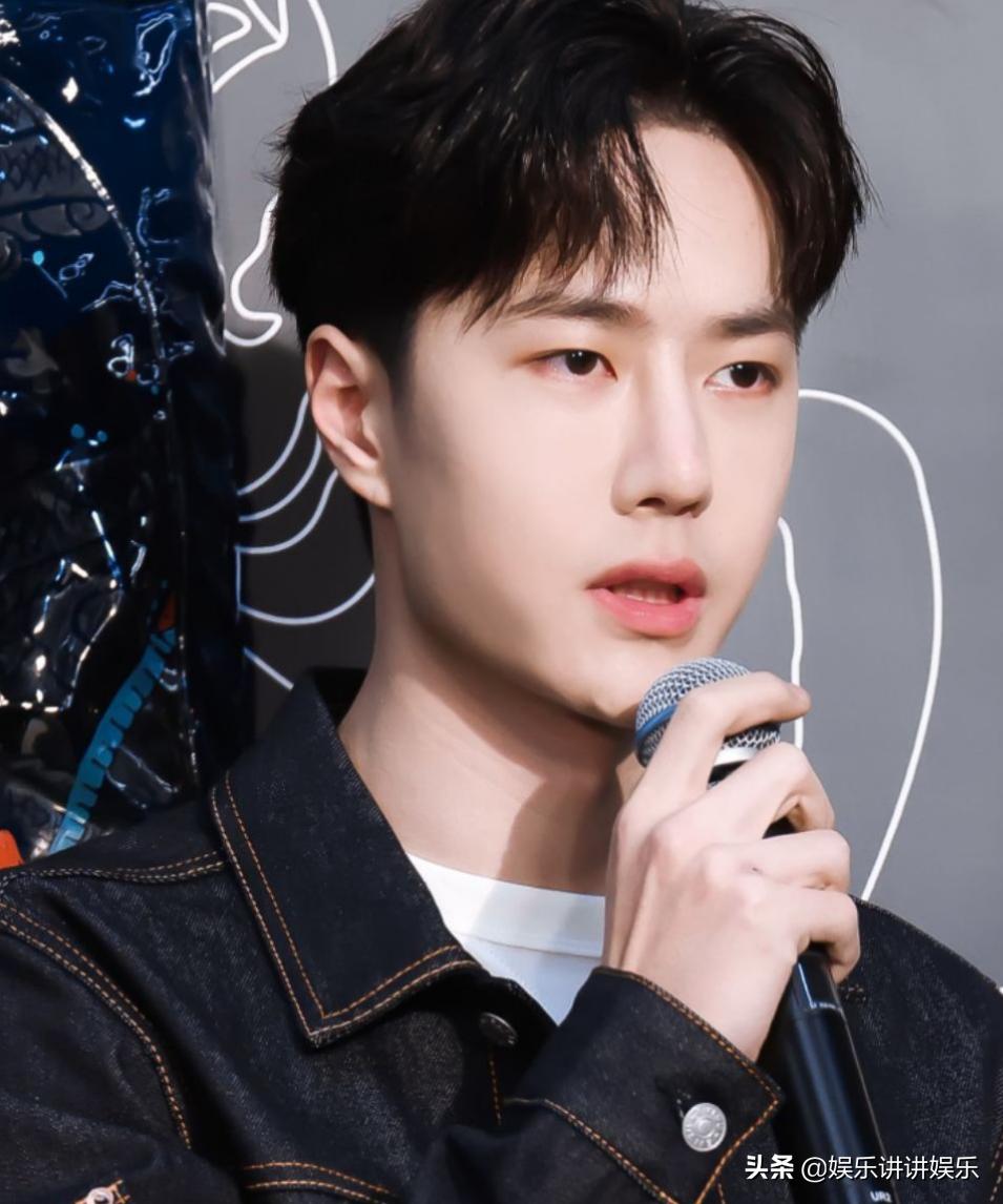 耐克85年纪念款,王一博耐克新鞋发布会