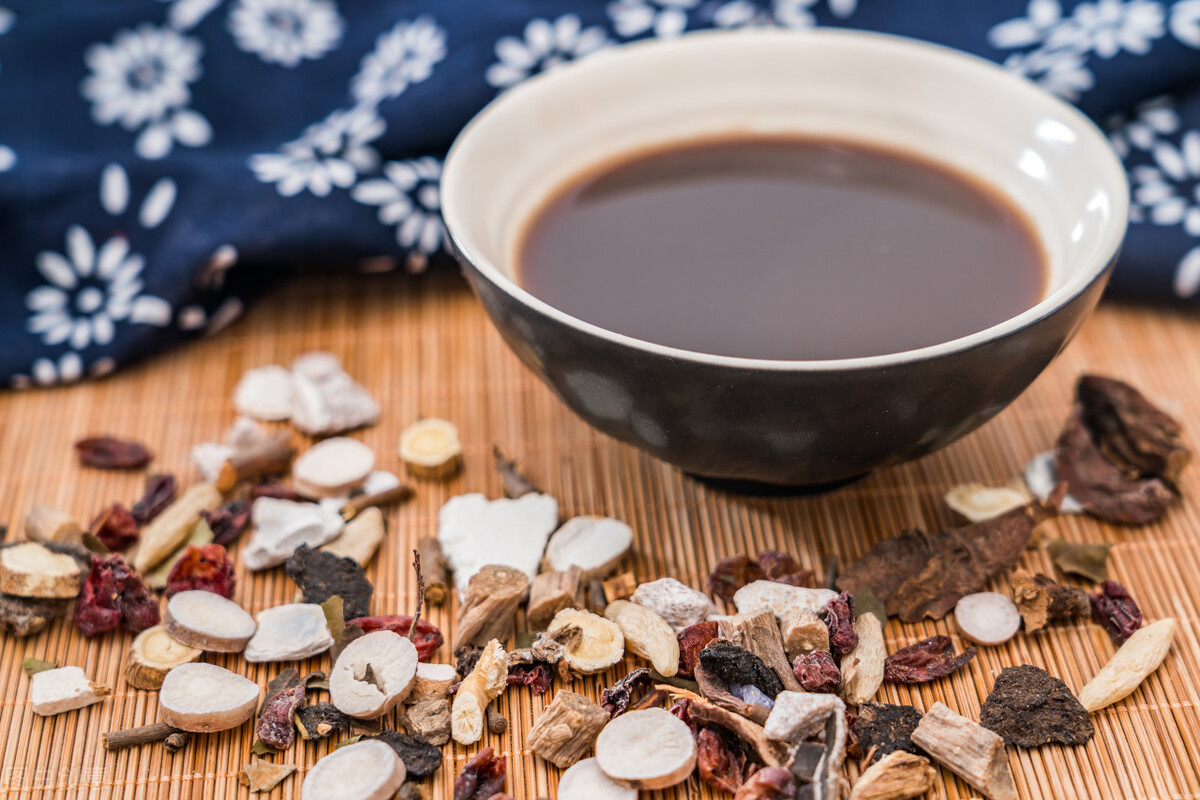 总是憋得慌稍微有点痰怎么办,温胆汤治疗痰多吗