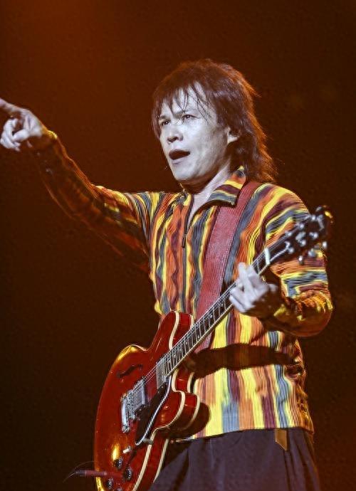 伍佰最经典演唱会,伍佰史上最轻松演唱会