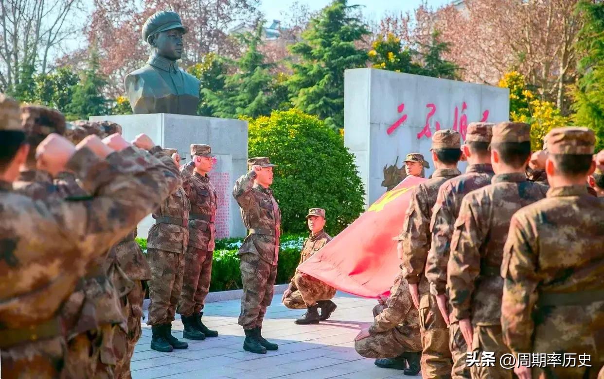 80年代中国陆军装甲师编制,我军13个坦克师编制的演变