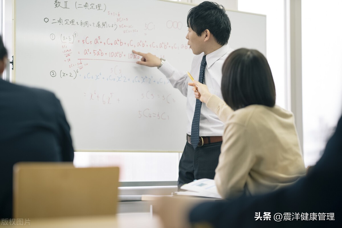 阴茎癌可以做包皮切除手术吗,50岁男人包皮过长有必要切除吗