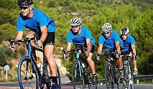 骑行时如何选择合适的坐垫,怎样骑行坐垫更舒适