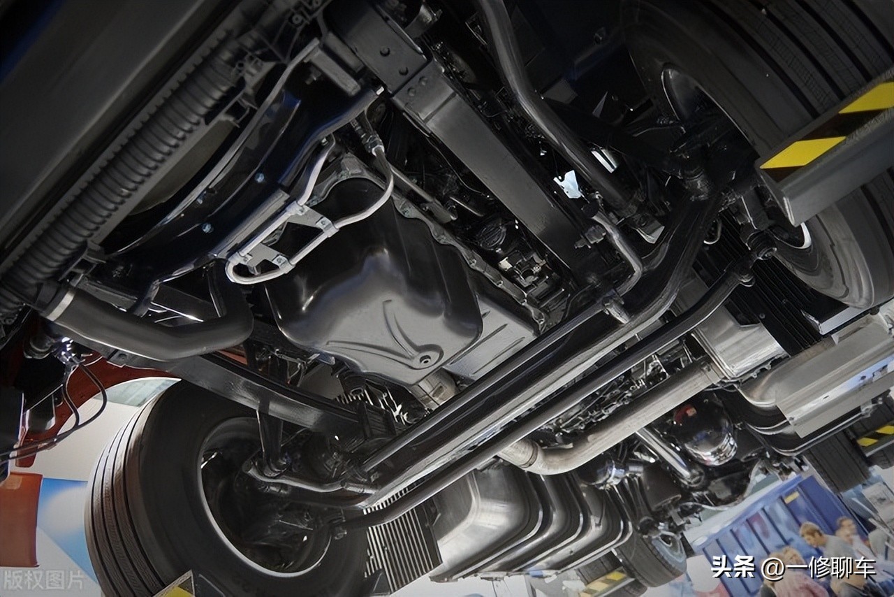 家庭用车买什么suv车最经济实用,suv与轿车优缺点比较哪个更舒服