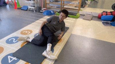 中医正骨整脊柱,美式整脊vs中医正骨