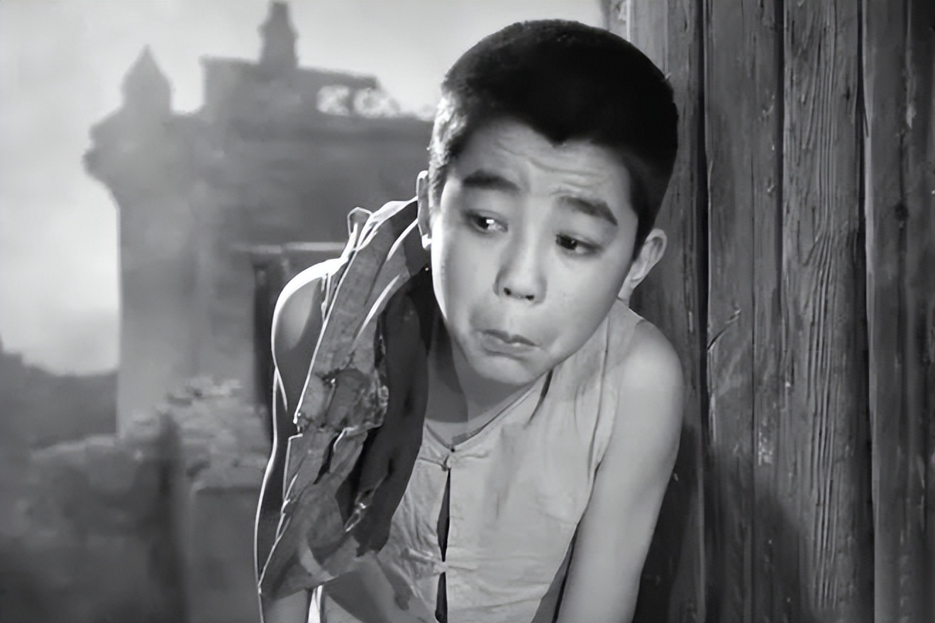 适合小孩子看的国产军事战争电影,国内首部儿童军事题材电影