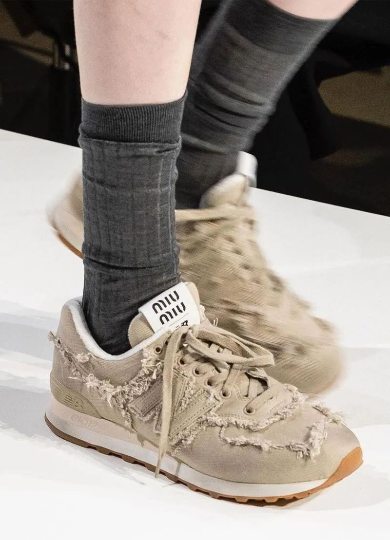 gucci不防水雨伞,Gucci万元联名伞不防水