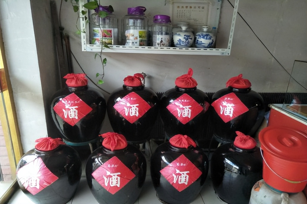 山西煤矿老板,商宴用“假茅台”至今无人看穿,行家:真正的高手