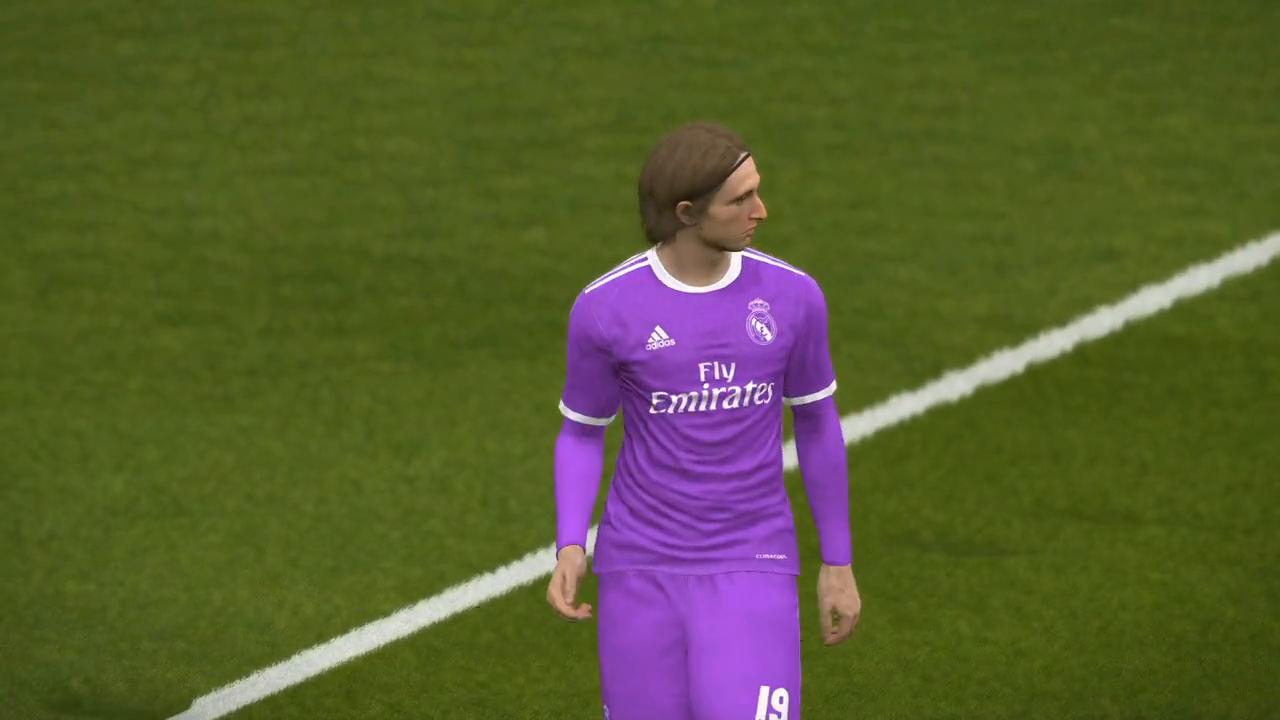 实况足球皇马比赛视频,实况足球本泽马和c罗谁强