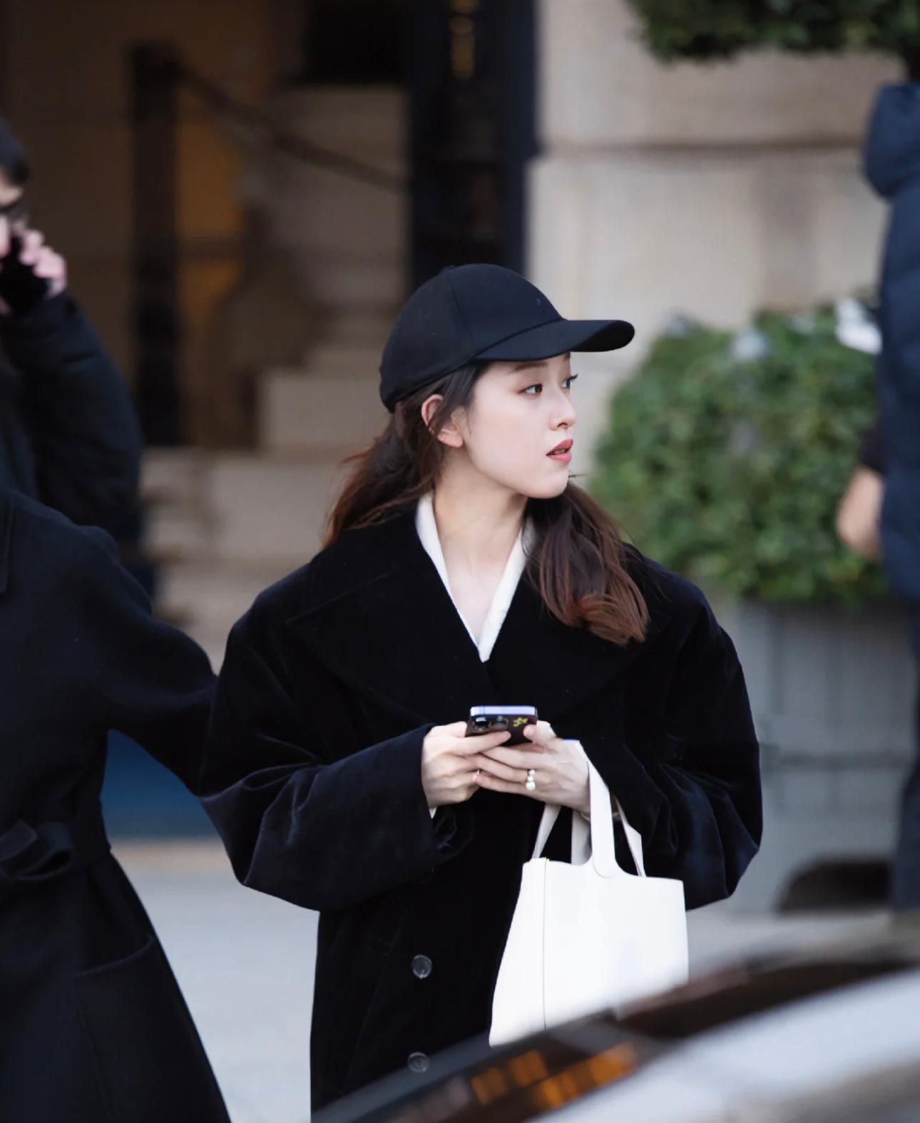 章泽天是地包天面相,章泽天露脐装照视频