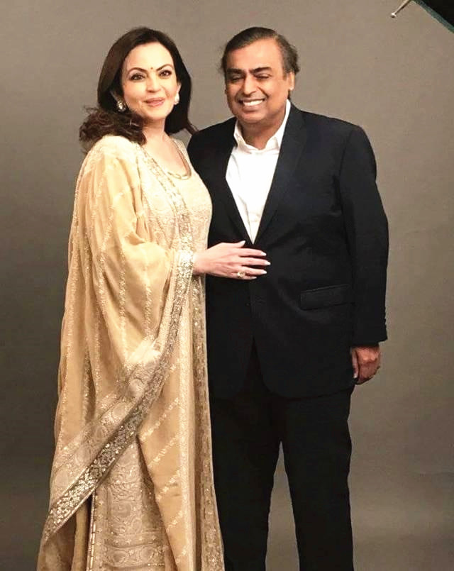 印度首富夫人有多壕,印度首富的老婆有多奢侈