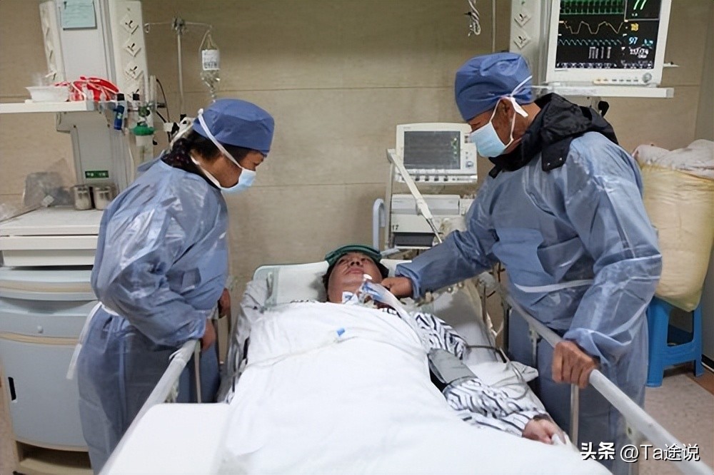 06年浙江男孩失去呼吸，父母捏球5000万次，用呼吸机为儿续命5年