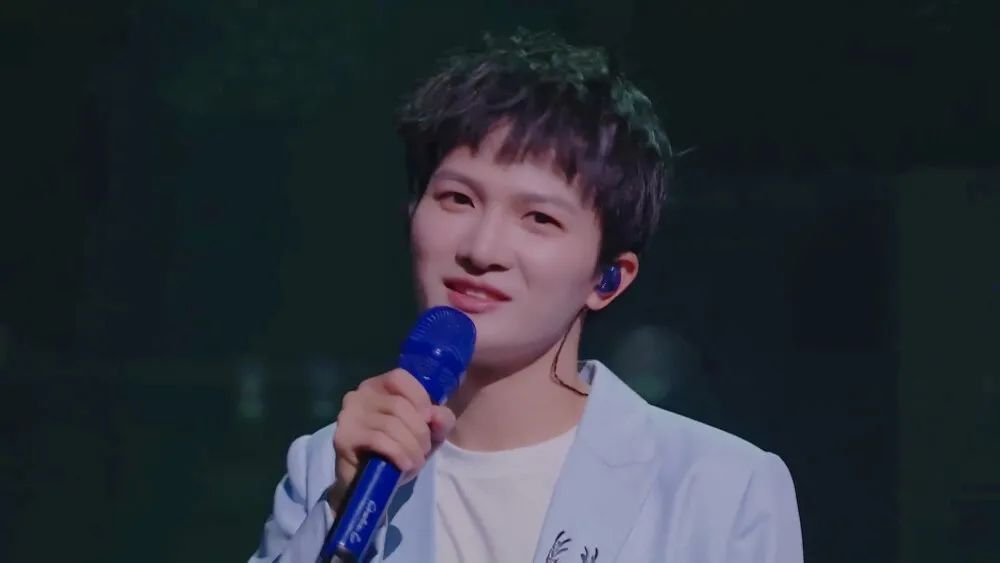 周深从2014到2021唱过的歌,从留守儿童到留守老人