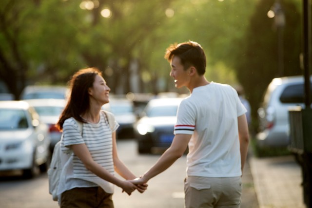 12星座双子座喜欢什么星座,双子座和什么星座最配星座表