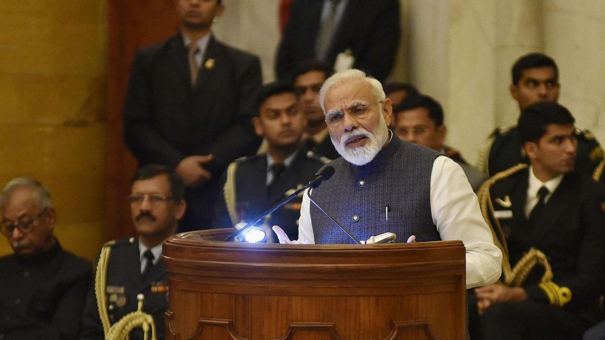 印度残疾少女遭轮奸,利器插入*处私**翻搅,伤及内脏,还被扔下天桥