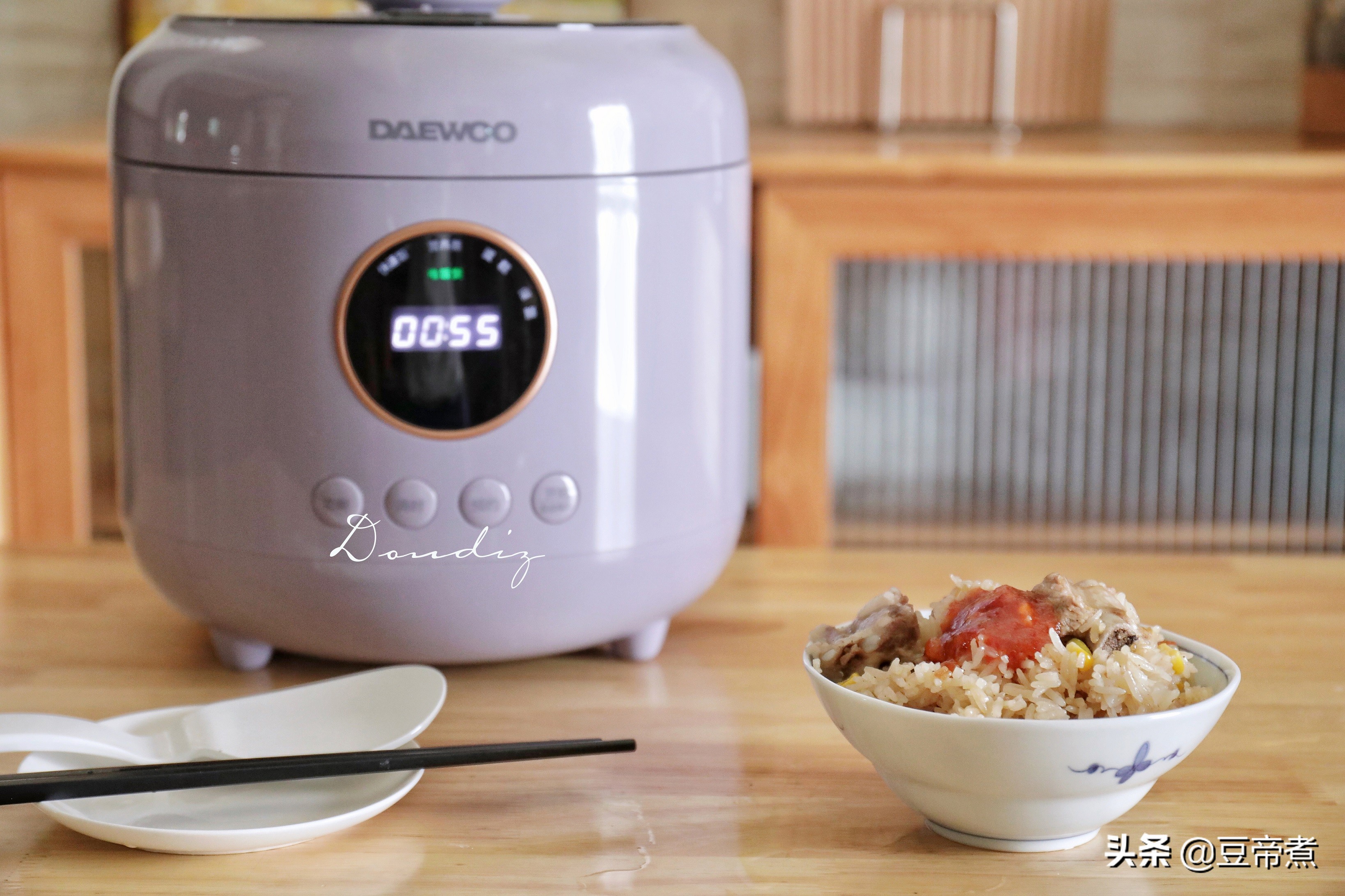 午饭大米饭简单美食做法,好吃的大米烩饭