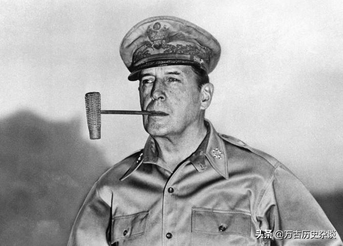 美国五星上将麦克阿瑟，“要向中国投放26颗原*弹子**”，结果如何