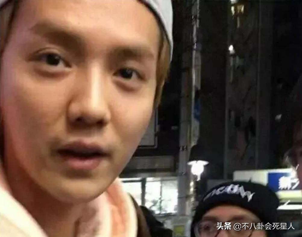 男明星素颜差距有多大张艺兴,张艺兴颜值前后对比