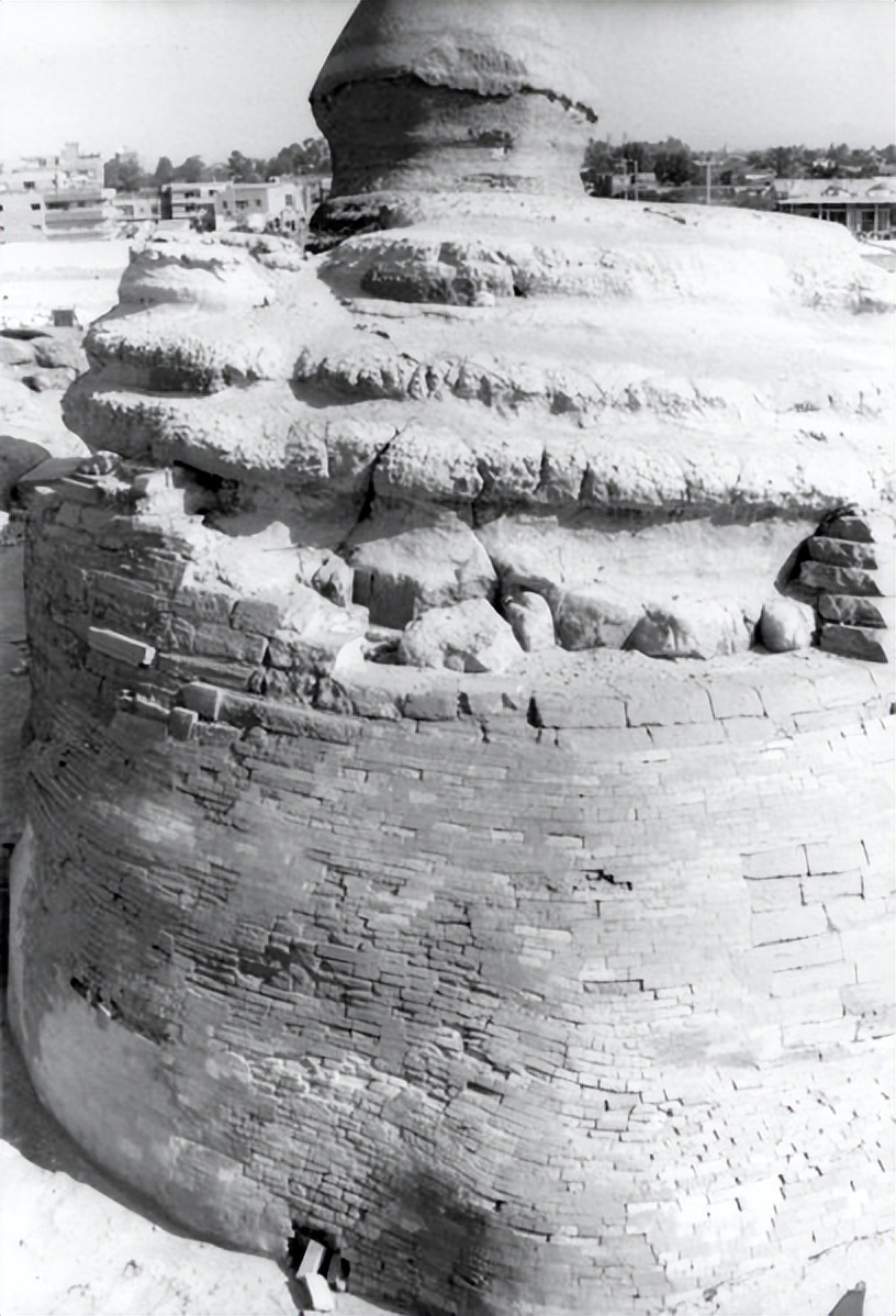 埃及狮身人面像距今有多少年,埃及的狮身人面像的秘密