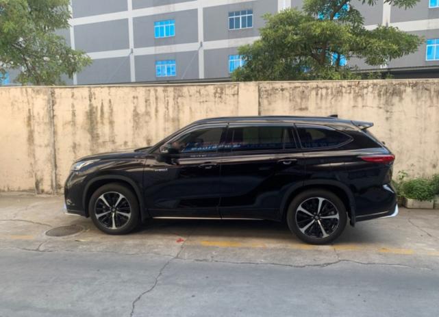 丰田皇冠陆放真实油耗,皇冠陆放燃油版2.0真实油耗