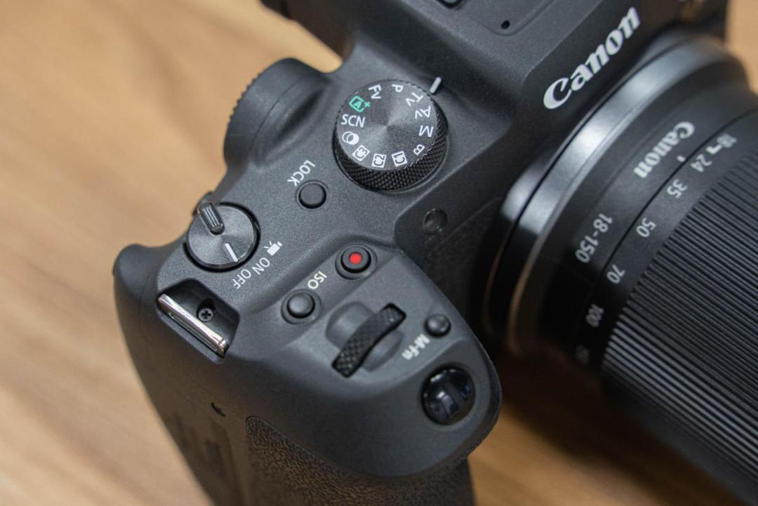 佳能eosr7有哪些镜头,佳能发布eosr7微单什么卡口