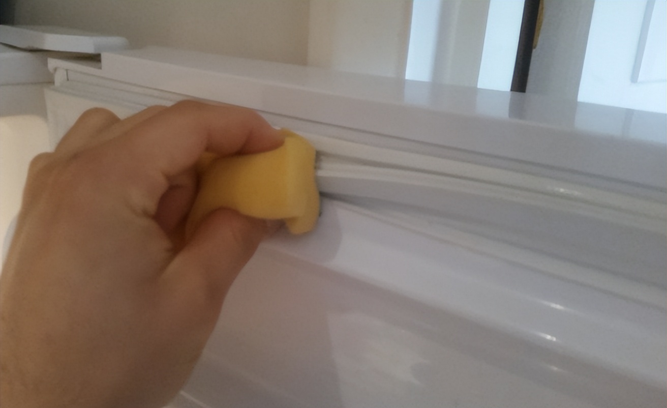 冰箱有臭味用什么除臭,冰箱好臭用什么方法能除臭