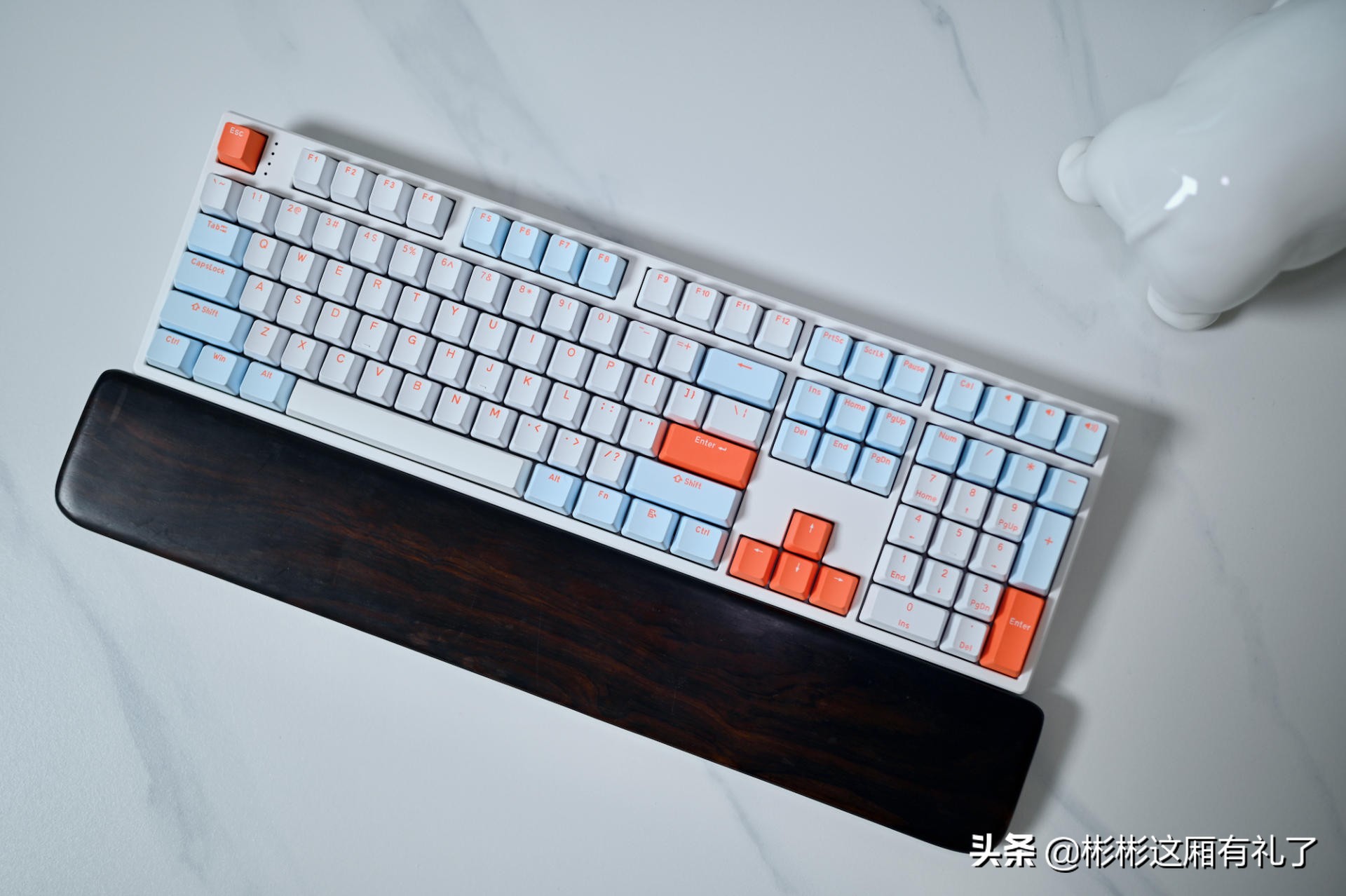 白色高光推荐测评,推荐十款桌面好物