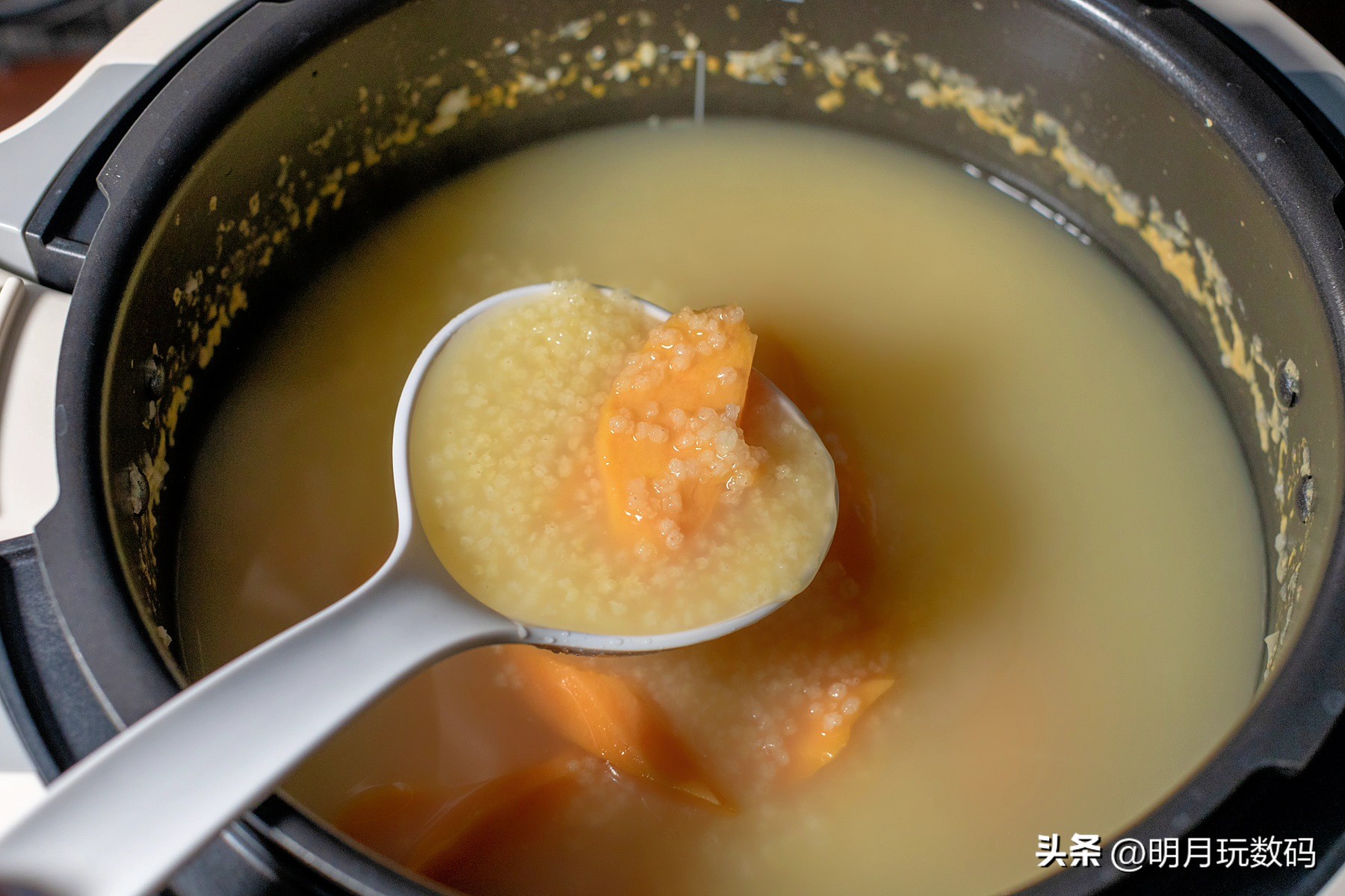 电压力锅的口感功能怎么选择,挑选电压力锅的诀窍