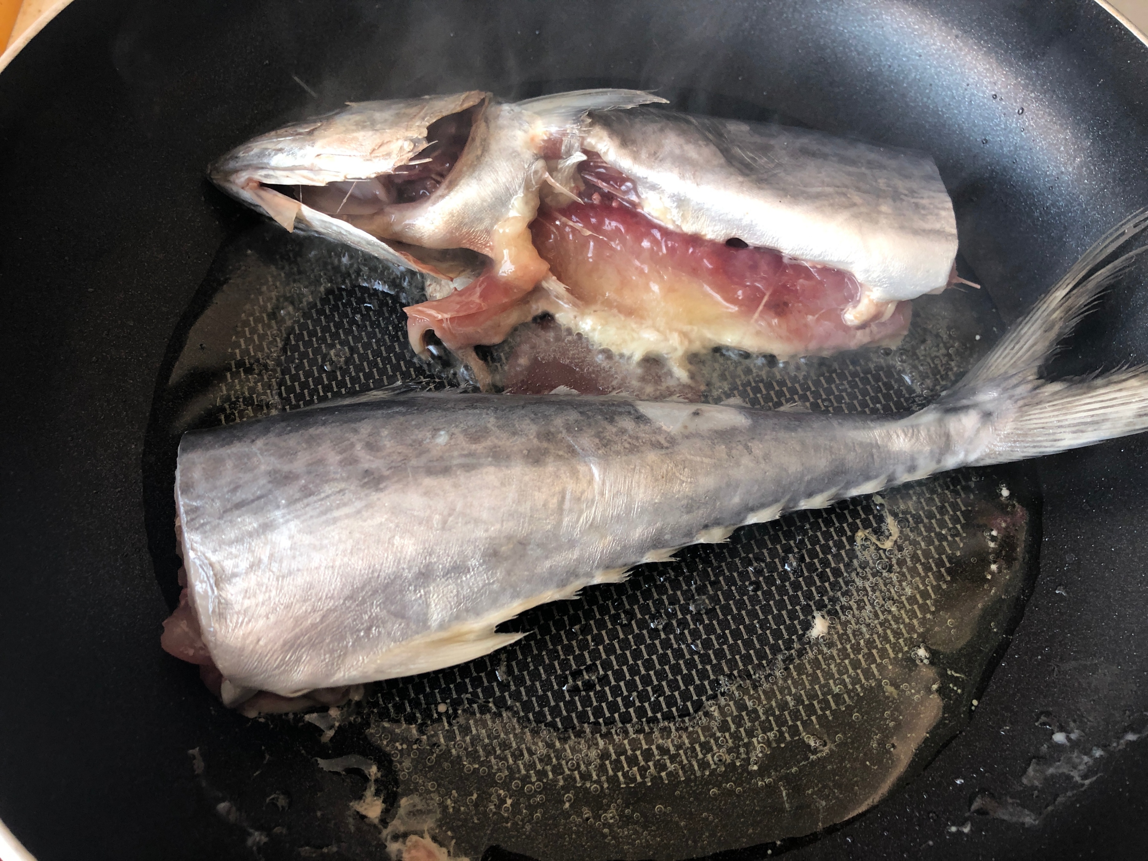 喝牛奶真的可以补骨钙,中老年人都需要补钙吗