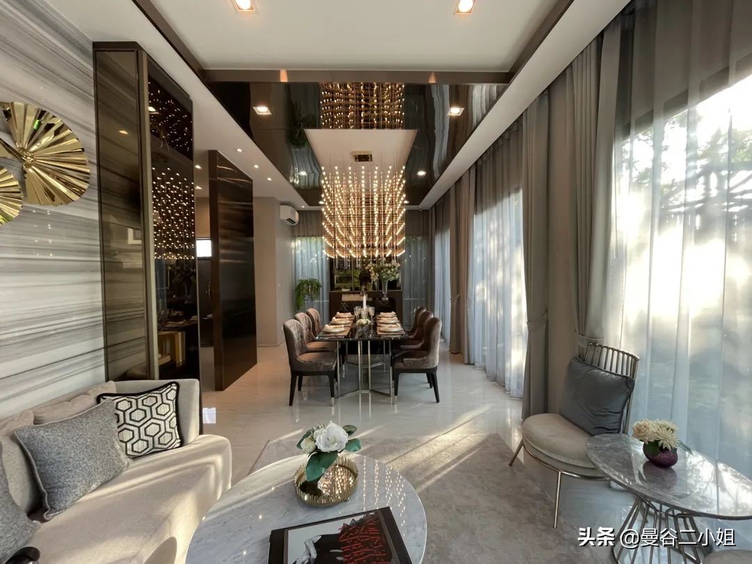 只要100多万的泰国三层别墅，6米挑高玻璃窗，比千万豪宅还大气