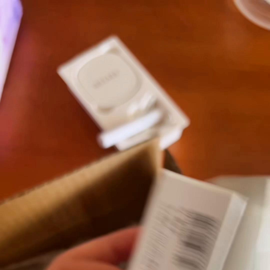 不用涂睫毛膏卸妆眼睛都不会变熊猫，拆卸太方便了！眼睛秒...