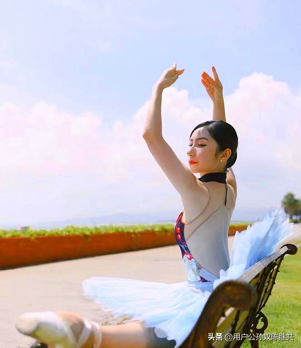 美女师资以舞塑神，漳州港爱尚文化“梦想芭蕾”年终培训精彩纷呈