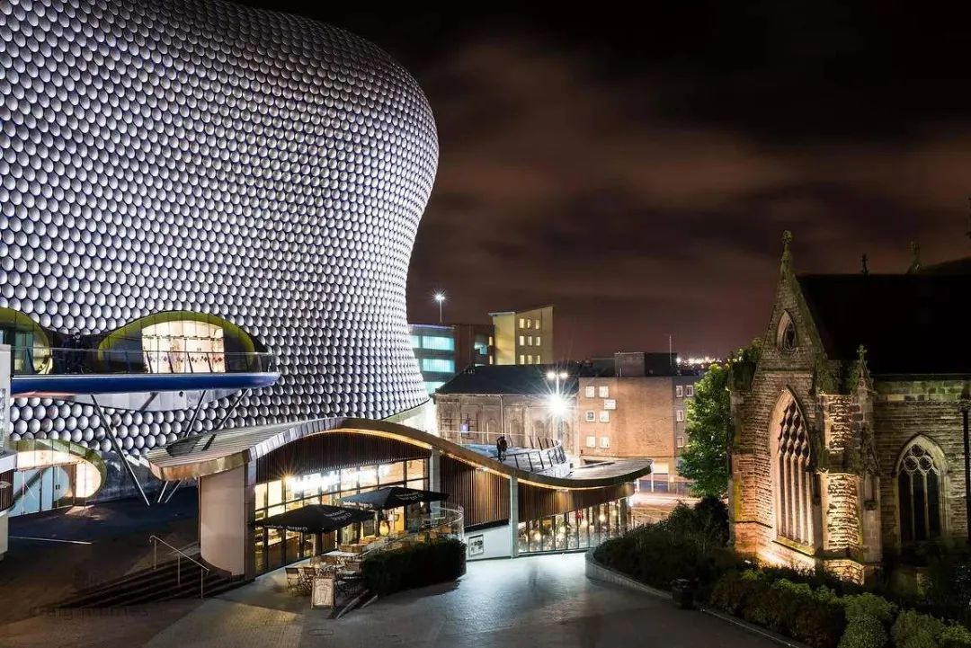 伯明翰大学杜尚丰,伯明翰大学迪拜校区