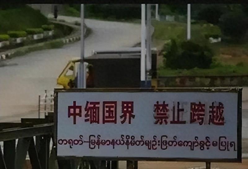 百万网红雅典娜现身缅北训狗营,缅北训狗场被救女孩真实采访